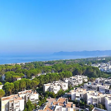 Illyrian Gjiri I Lalzit Apartment